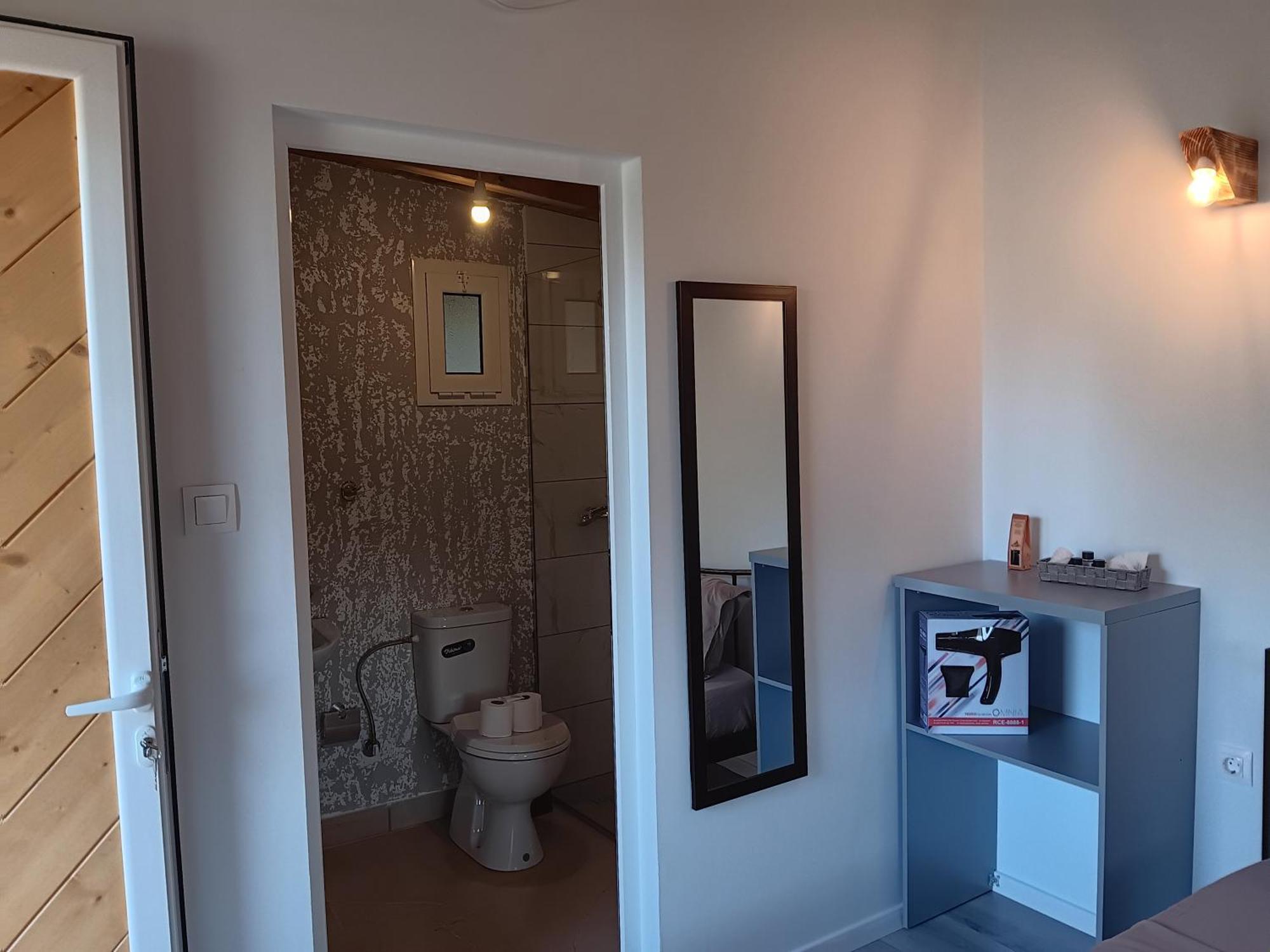 Tolis Rooms Himare Ngoại thất bức ảnh