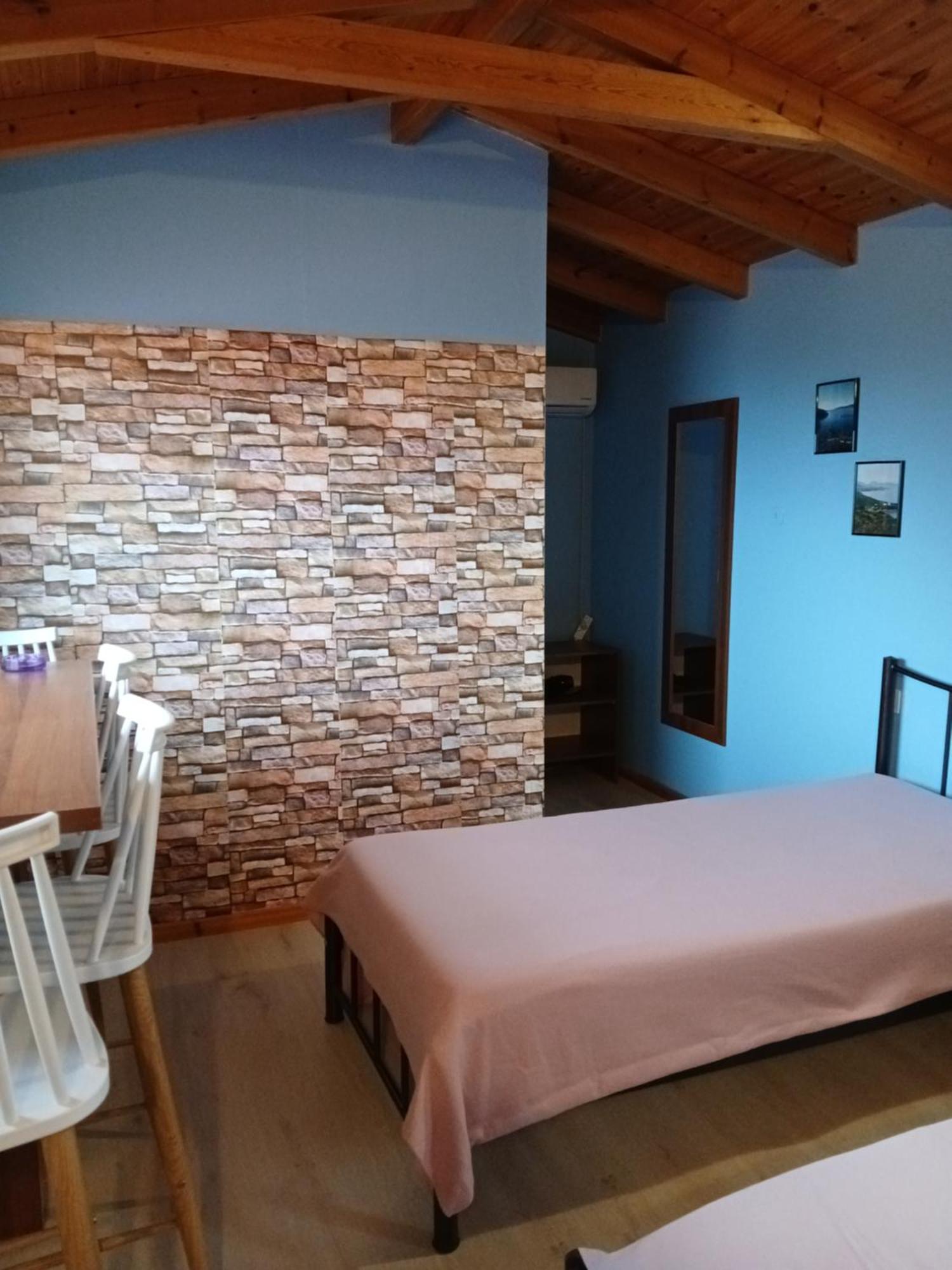 Tolis Rooms Himare Ngoại thất bức ảnh